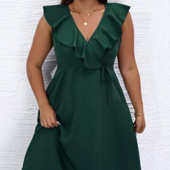 Shein Curve Ruffle Neck Faux Wrap Dress Size 3X - Picture 1 of 4